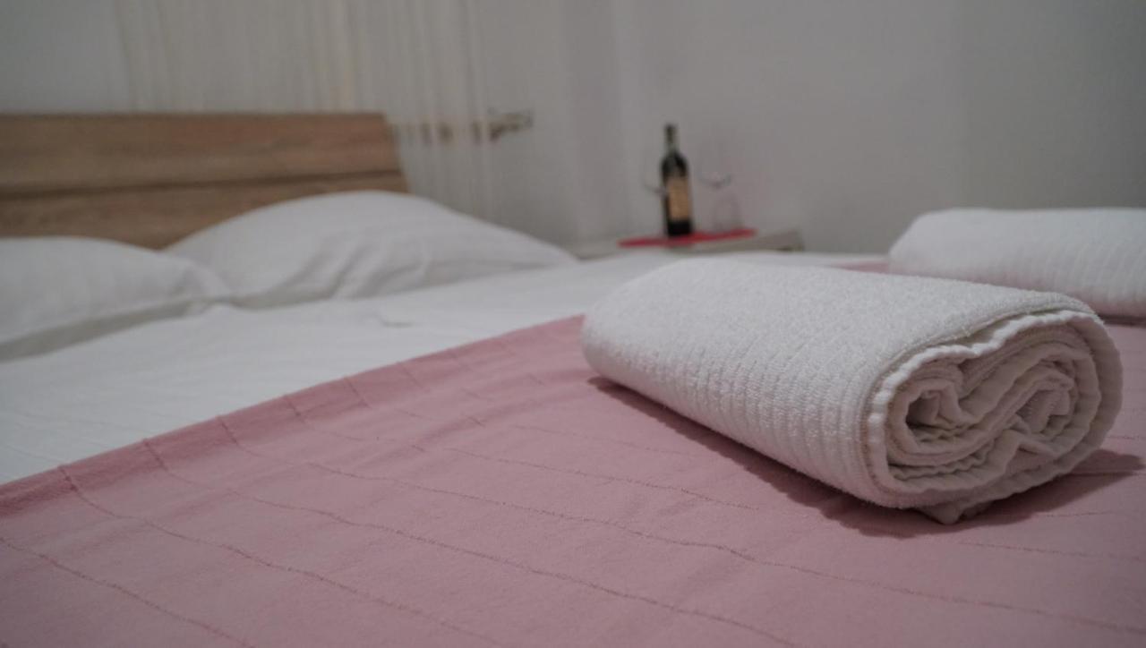 Apartments Nera ซาเกร็บ ภายนอก รูปภาพ