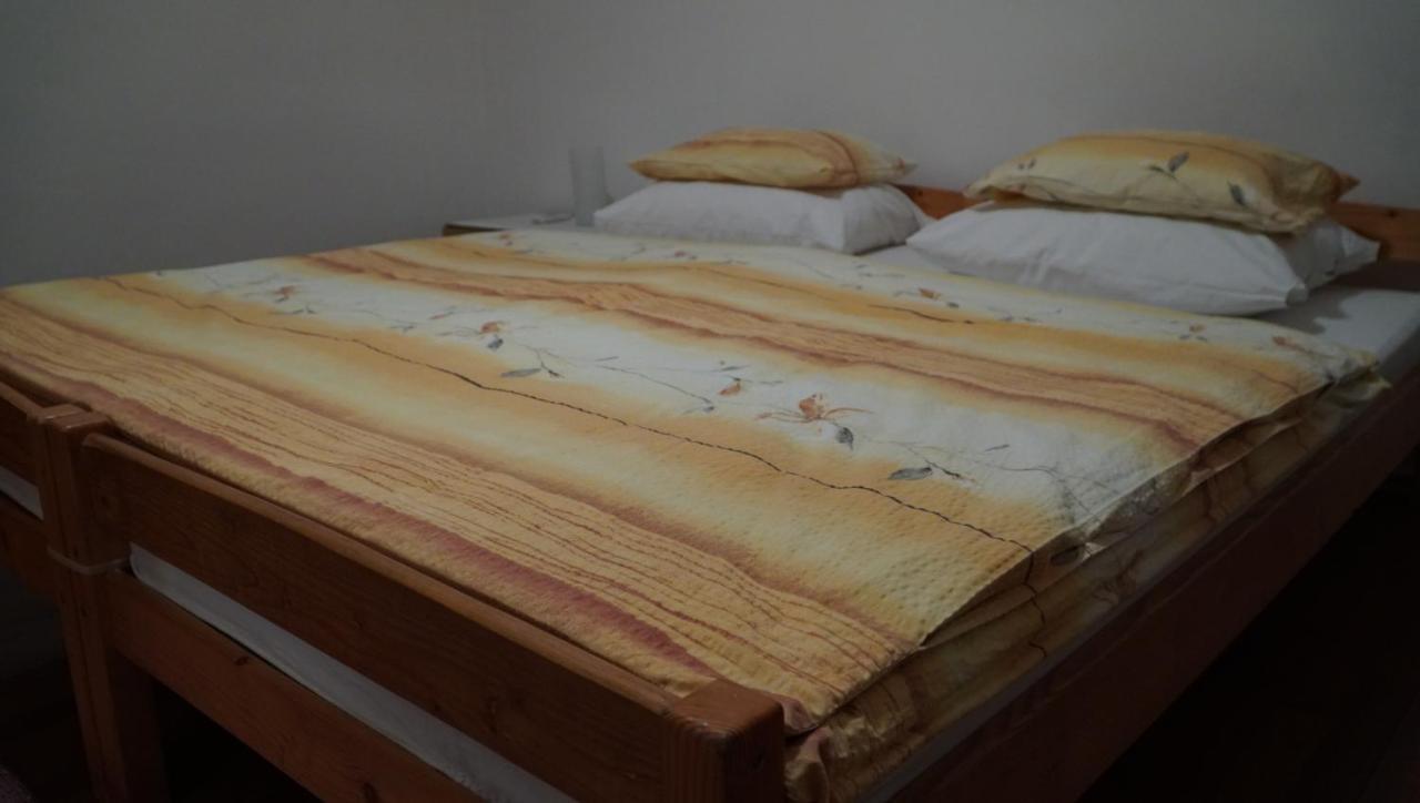 Apartments Nera ซาเกร็บ ภายนอก รูปภาพ