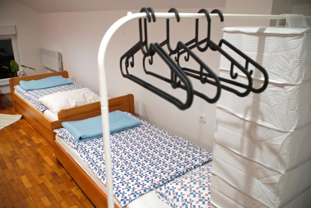 Apartments Nera ซาเกร็บ ภายนอก รูปภาพ